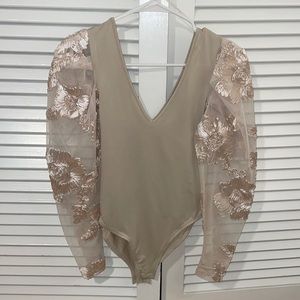 Zara puff sleeve body suit rose gold